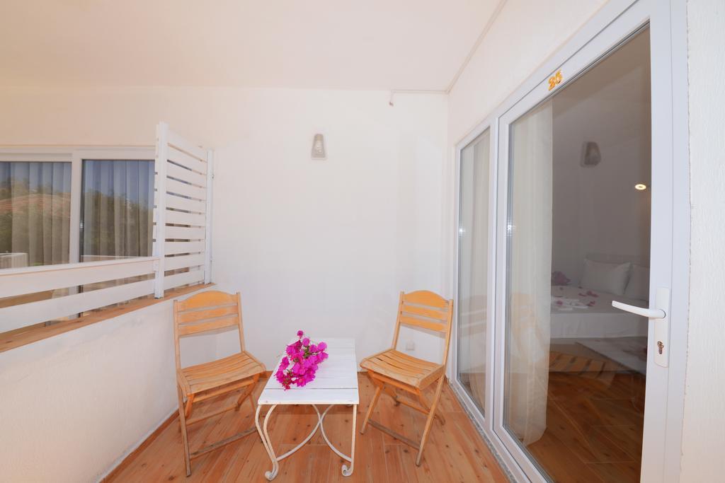 Neruda Hotel Kalkan Buitenkant foto