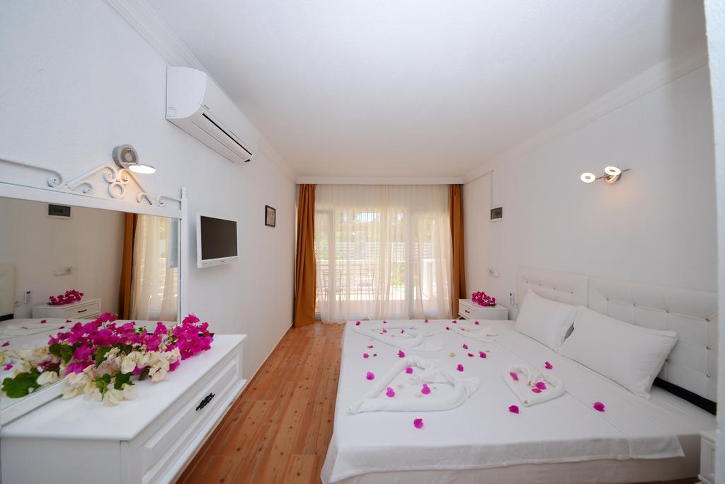 Neruda Hotel Kalkan Buitenkant foto